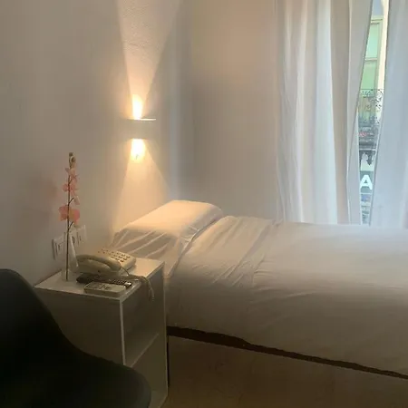 מלון Gran Plaza קורדובה