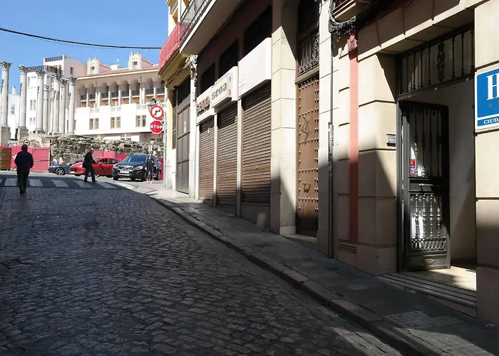 호텔 Gran Plaza 2*